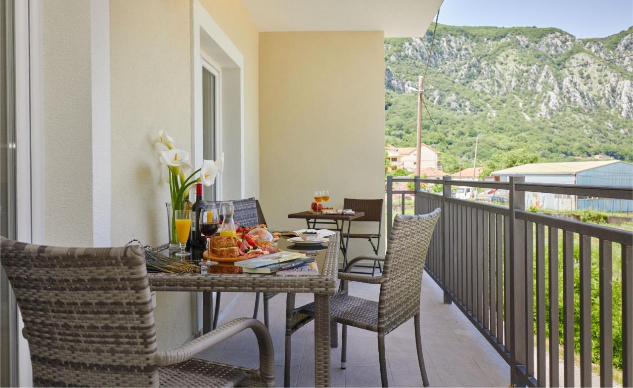 Peaceful Sunhill Apartments Котор Экстерьер фото