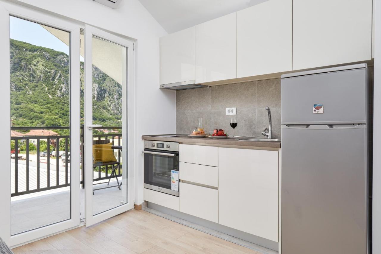 Peaceful Sunhill Apartments Котор Экстерьер фото